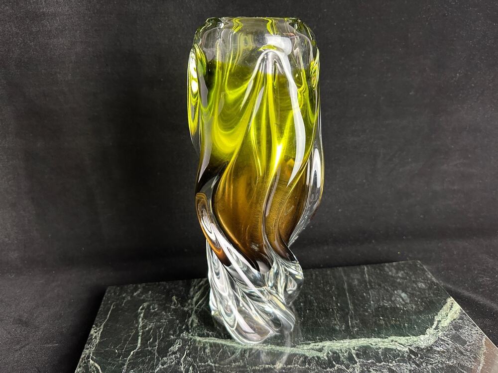 Vintage MCM Josef Hospodka Heavy Thick Blown Glass Propeller Swirl Vase 11.5"